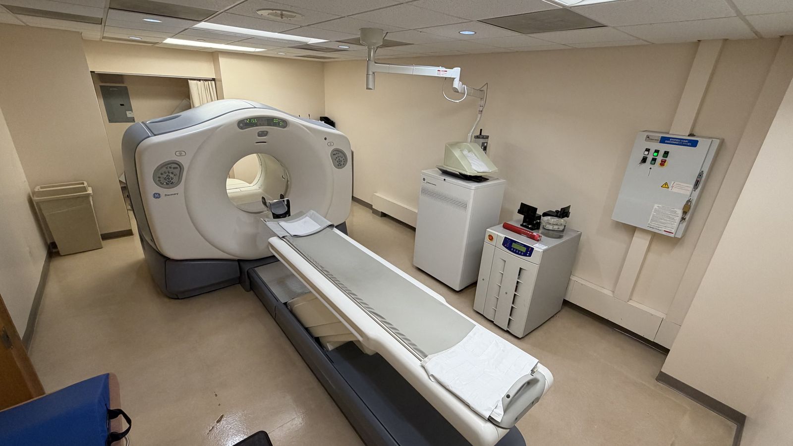 GE Discovery PET/CT in the scan room before de-installation, patient table extended