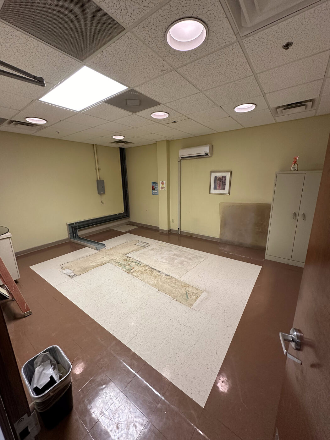 Clean empty scanner room after CT removal